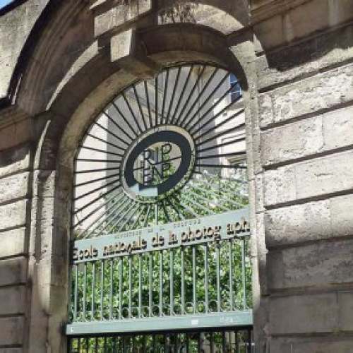 国立阿尔勒摄影学院